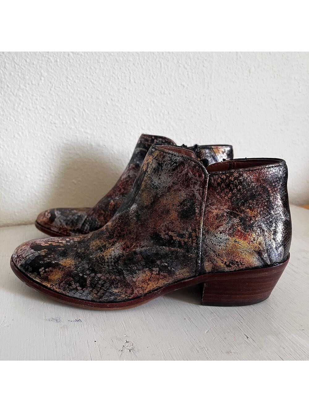 Unique Custom Snake Print Metallic Sheen Foiled suede ankle bootie size 7.5